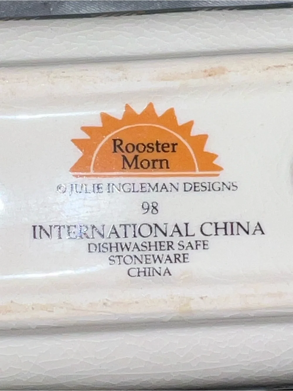 Vintage 1998 International China Rooster Morn Cookie Jar Salt Pepper Napkin Set